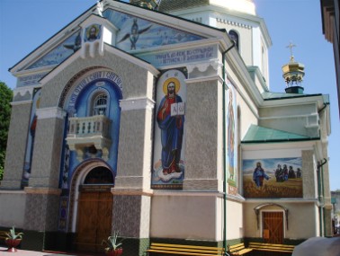 церква Покрови Пресвятої Богородиці в м.Чорткові